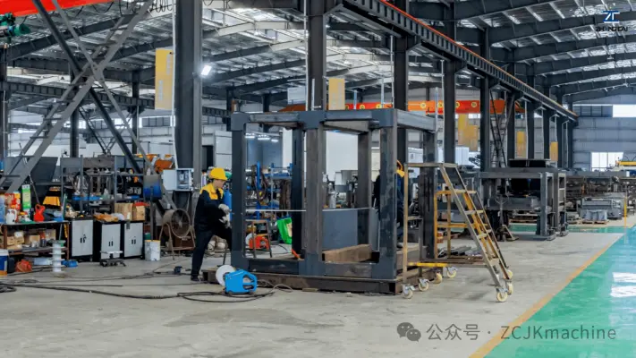 Blokų ir plytų gamybos mašinos kaina: 5 išlaidų spąstai, kurių pirkėjai turėtų vengti